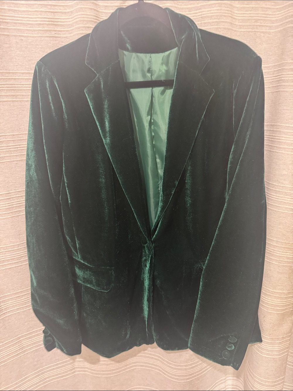 Women’s Emerald Green Velvet Blazer